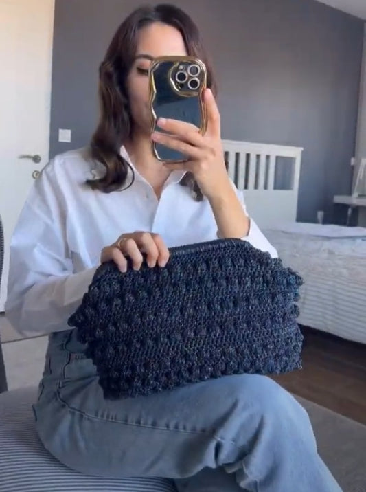 How to Make A Clutch Bag With Popcorn Pattern