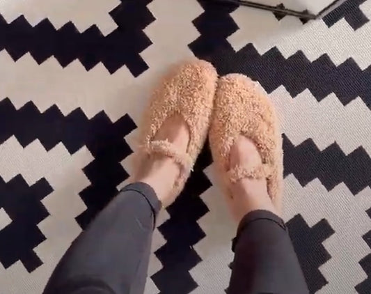 We Made Teddy House Slippers