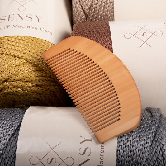 Wooden Macrame Comb