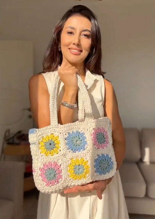 How To Make A Stylish Designer Bag With Sensy Yarns