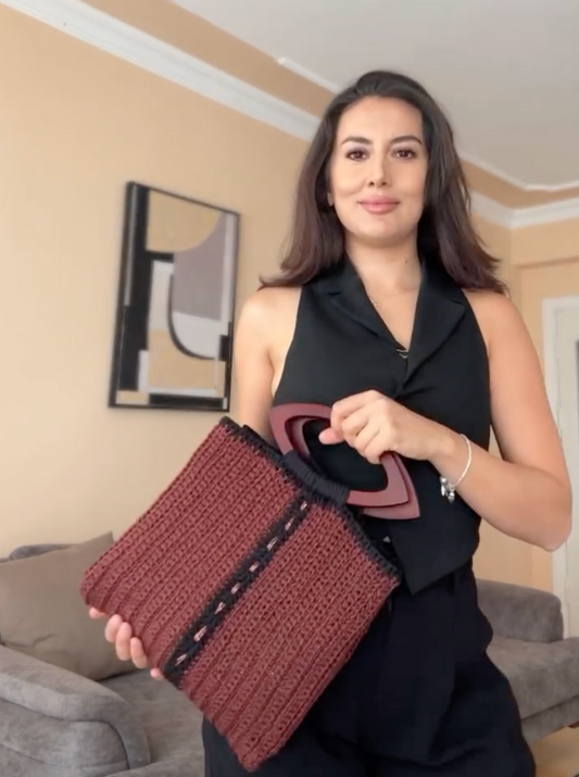 Easy DIY Raffia Bag Tutorial with Sensy Softee Raffia Yarn