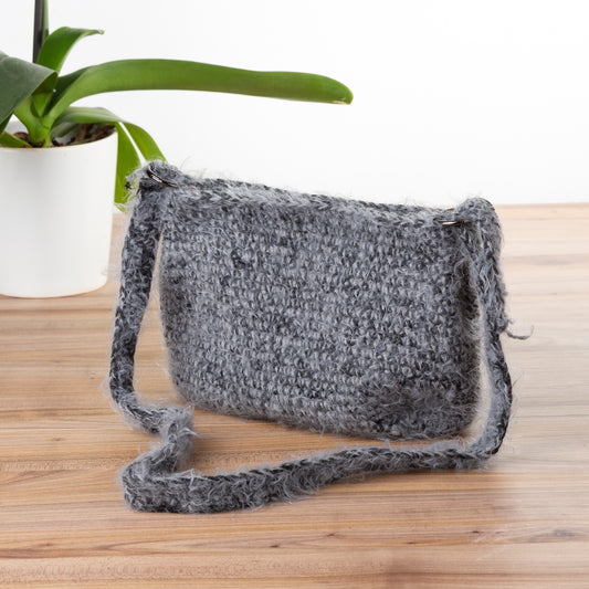 Flecked Shoulder Bag Free Pattern